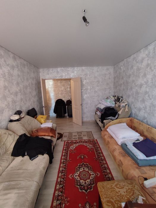 Продам 1.5 комнатную квартиру