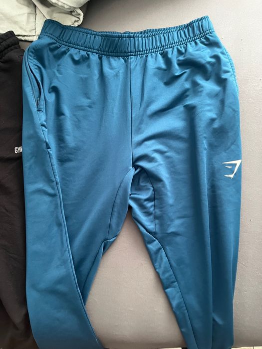 Gymshark Дрехи, Тениски, Анцузи, Блузи