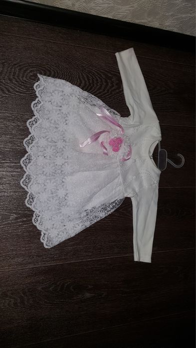 Продаю платья для девочки