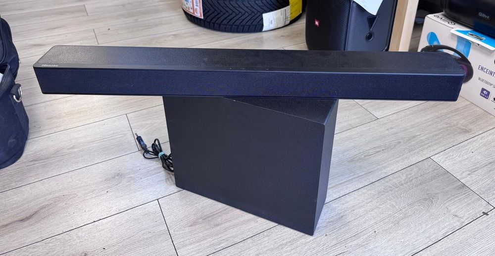 Amanet F28: Soundbar Hisense HS2100 240W