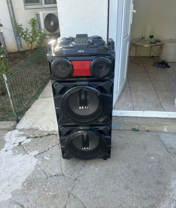 Vând boxă portabila mare