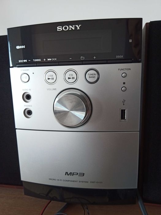 Уредба за музика, Sony Mini Hi-Fi System – оригинални колони, дистанционно