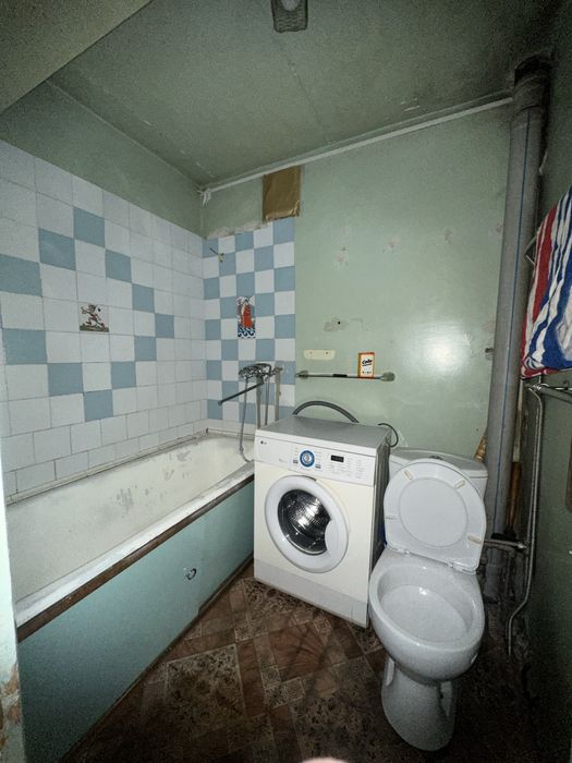 1,5 на Бурова 20