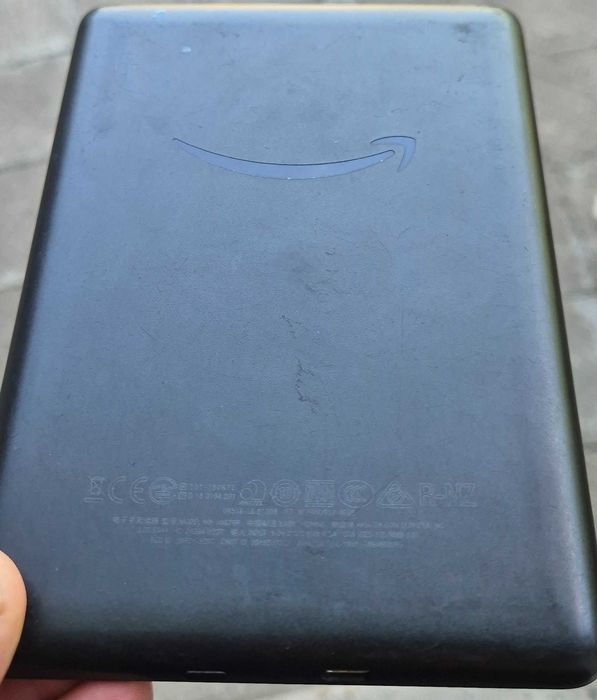 електронни четци Amazon Kindle (Paperwhite 10-то поколение & Kindle 4 Touch)