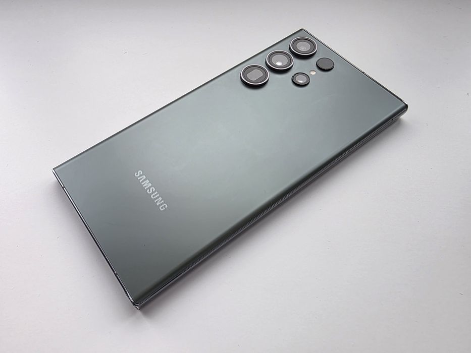 Samsung Galaxy S23 Ultra 12GB RAM / 512GB