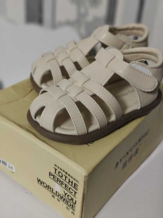 Новые красивые сандали