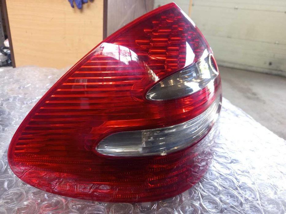 ляв диоден стоп за w211