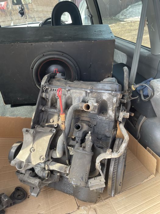 Двигатель фольсваген 1.8