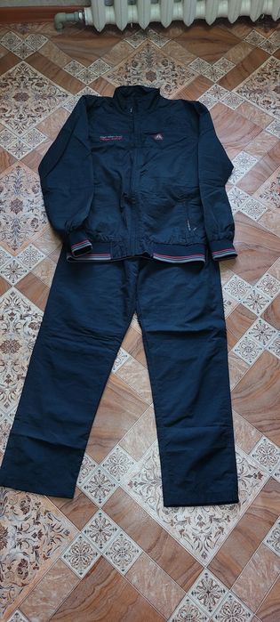 Продам костюм мужской