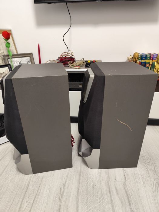 Boxe Universum Quelle 200W