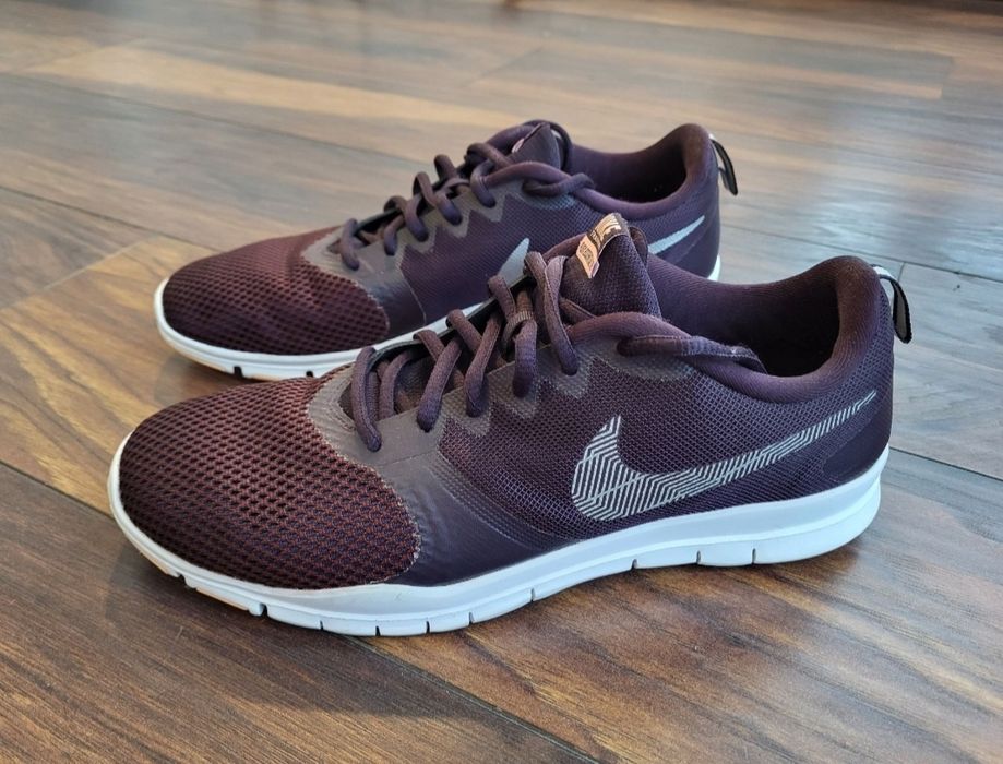 Adidași Nike Flex unisex,  în stare impecabilă, mărimea 42