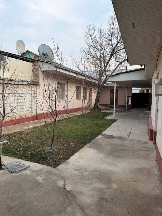 High Town Чинобод 5,5 соток