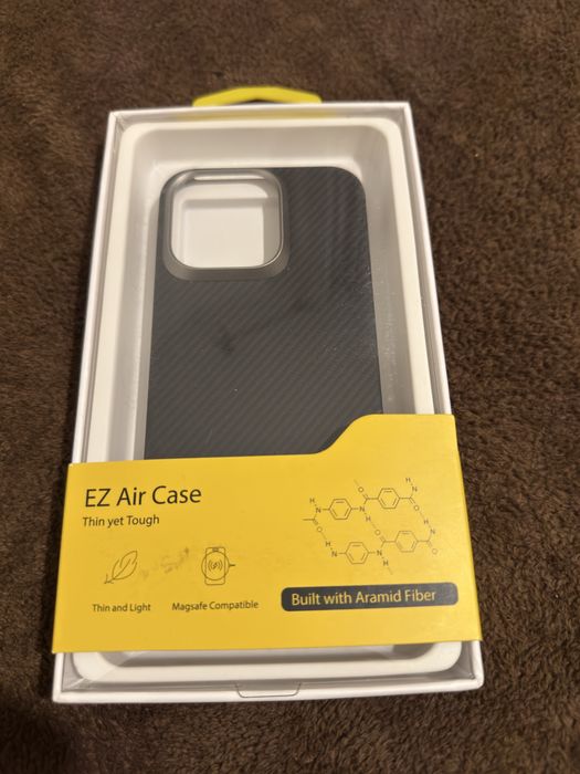 Vând Husă Iphone 15 Pro