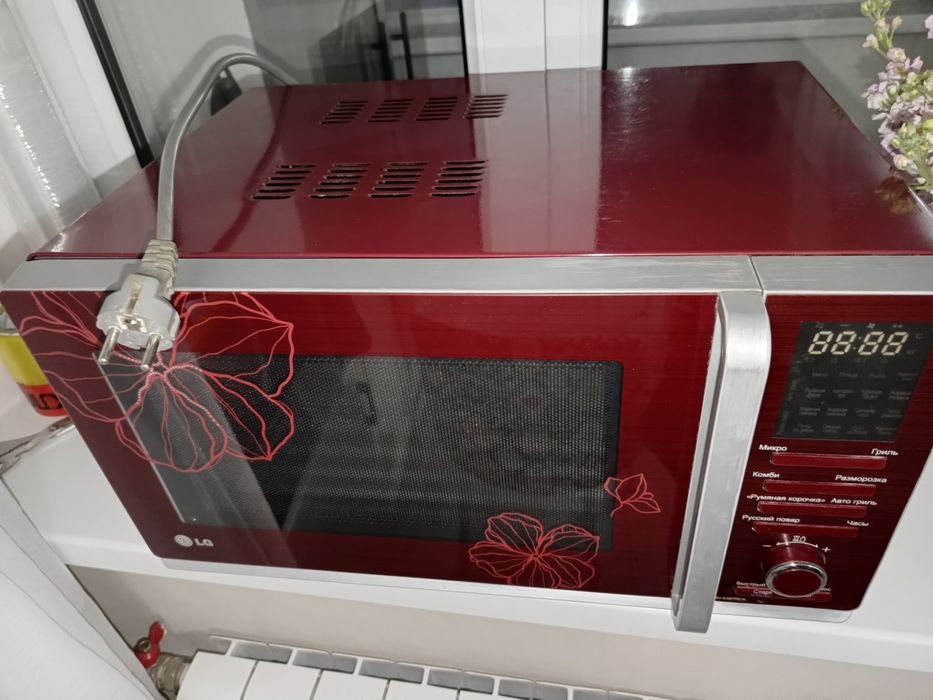 Продам микроволновую печь