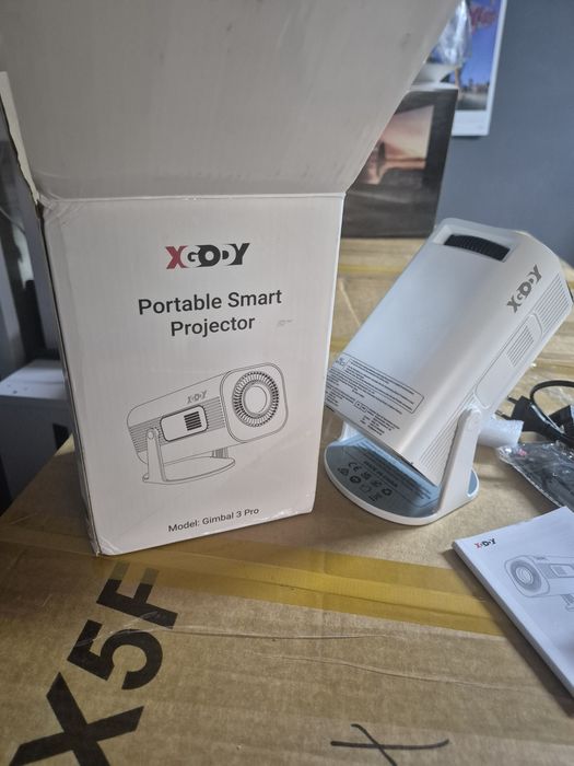 Промо Цена!Преносим Smart 4К Android WiFi Проектор с 12000lumen Автоматично трапецовиднo изкривяване