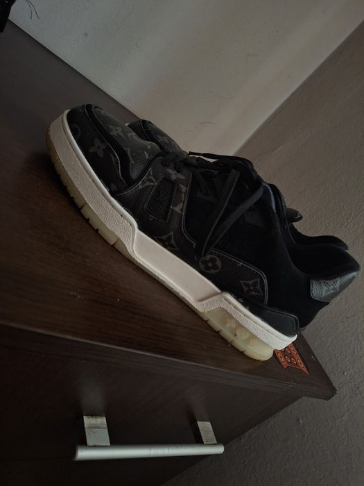 Lv Trainer Low Black