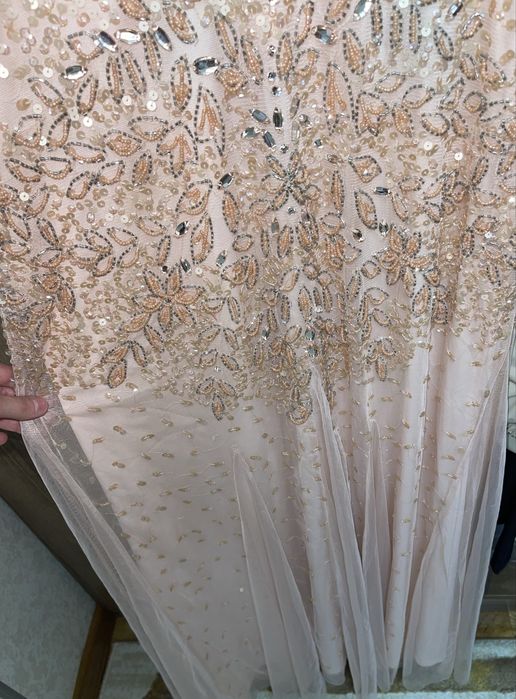 Роскошное брендовое платье ручной работы  Adrianna Papell.