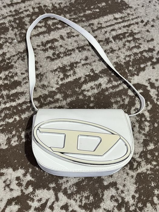 Сумки женские. В хорошем состоянии.