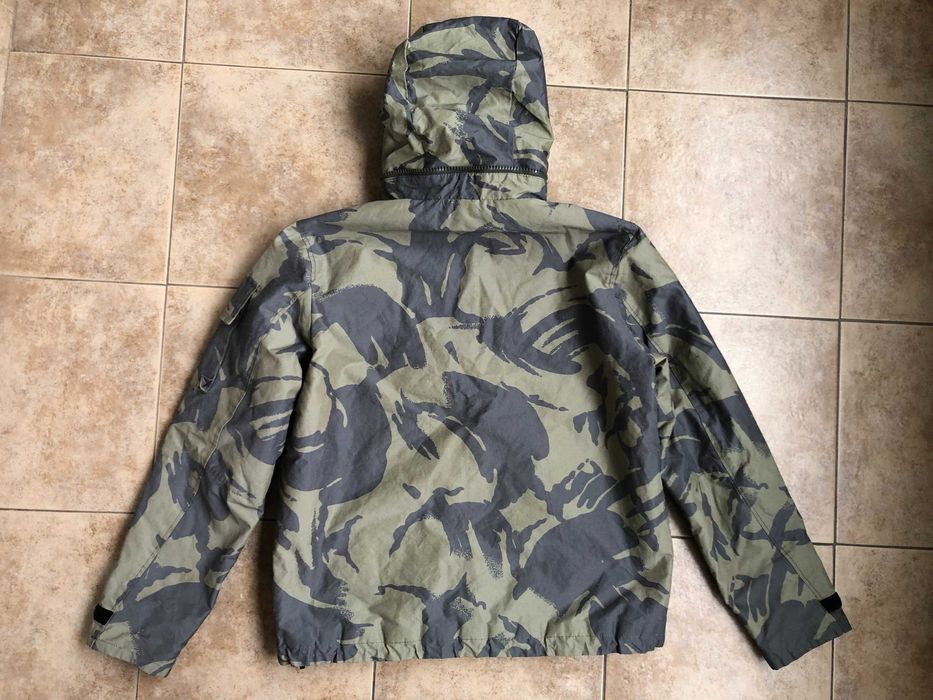 Peak performance squad camo jacket L