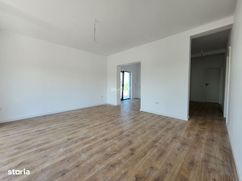 Casa Individuala, 4 Camere, 2 Bai, 700 Mp Teren , Mall Moldova