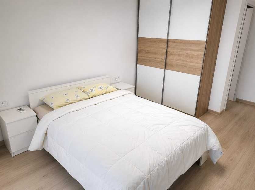 Дава се под наем Тристаен апартамент в София, Център - 96 кв.м за 946.56 € - Снимка #4