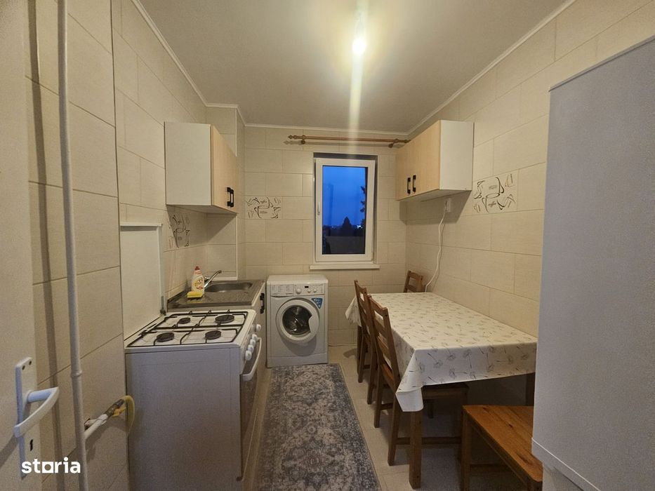 Inchiriez apartament 2 camere , mobilat si utilat, etaj 2 .