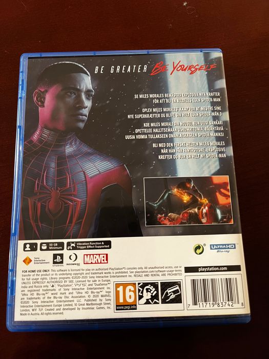 Человек паук. Майлз Моралес