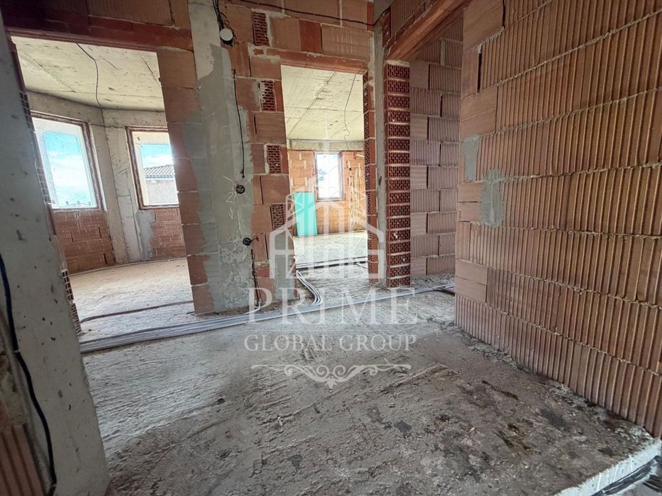 Продава се Къща в Поморие - 192 кв.м за 1146 €/кв.м - Снимка #7