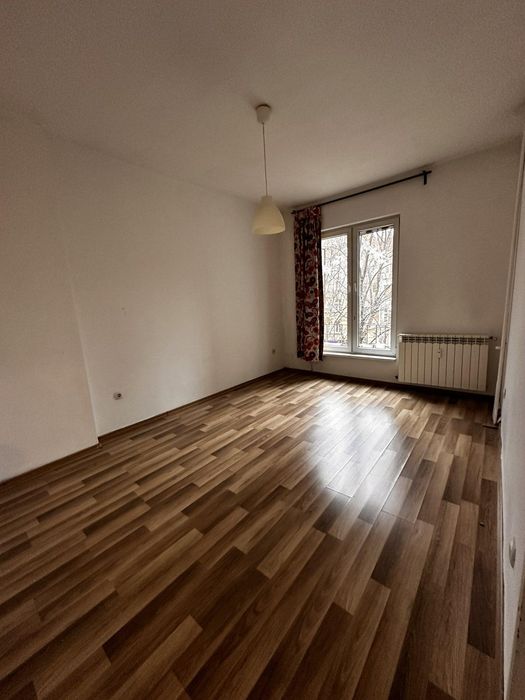 Дава се под наем Тристаен апартамент в София, Център - 110 кв.м за 650 € - Снимка #5