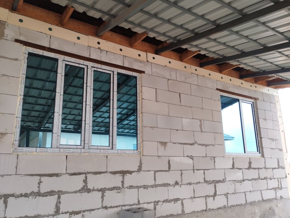 Пластиковые окна двери