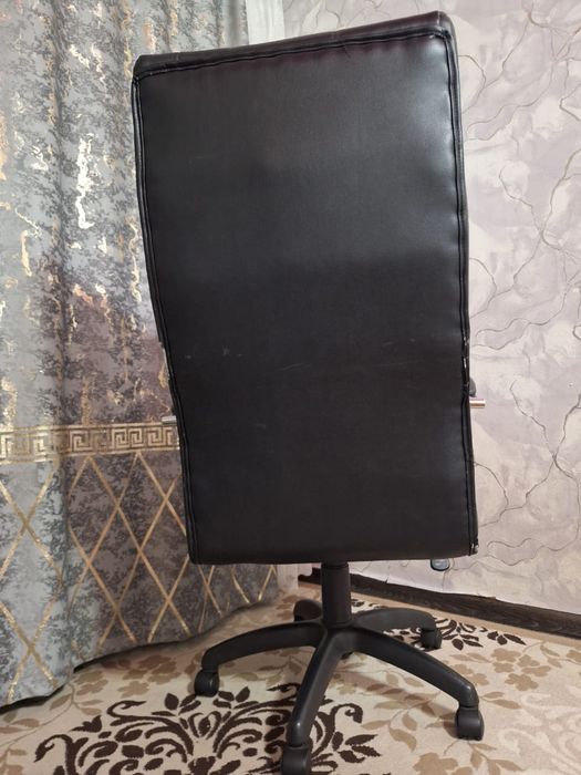 Продается Кресло офисное