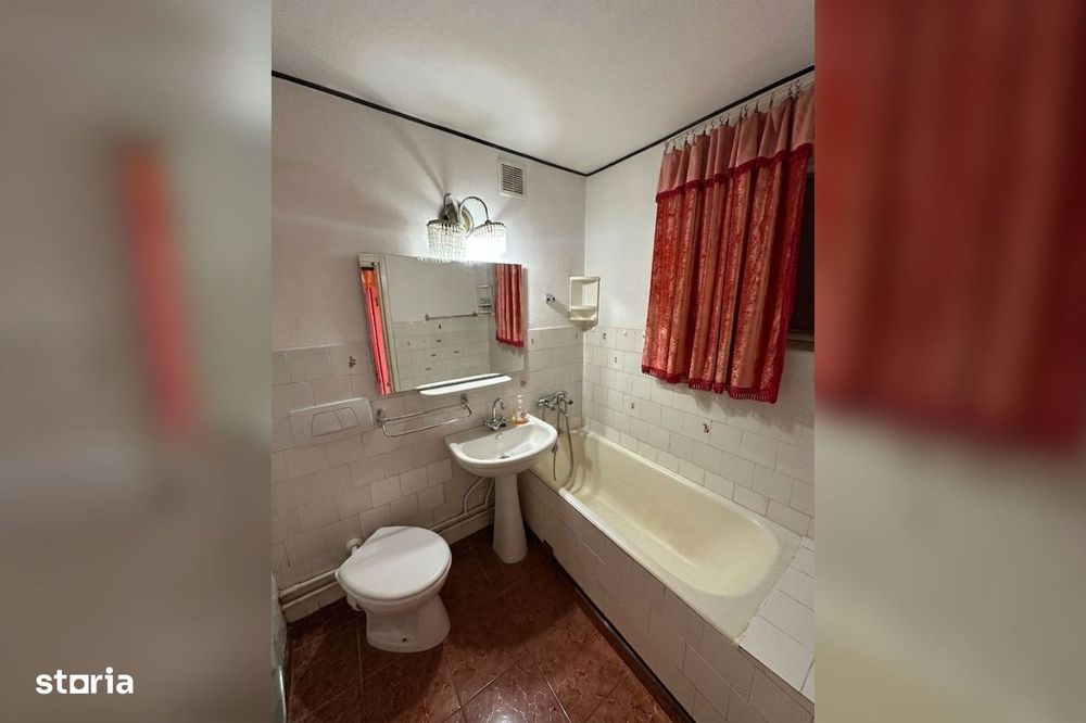Apartament 3 camere decomandat | 64 mpu