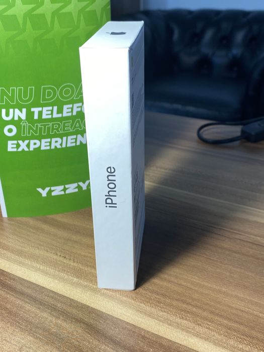 iPhone 17• 256 GB • Black