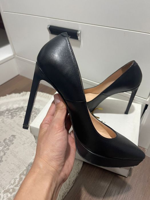 туфли на каблуках