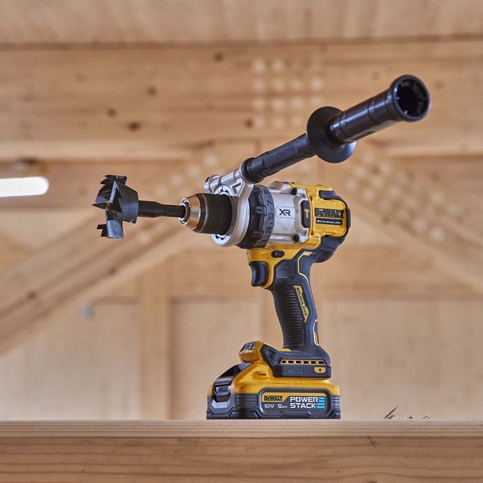 Новия Aкумулаторен  винтоверт DeWALT DCD1007N-XJ, 18V, 169 Nm