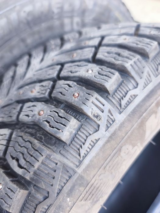 Шины 215/65R16 Michelin б/у