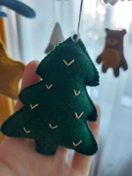 Carusel bebe fetru handmade. Carusel bebelusi baietei