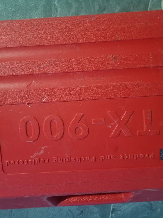 Rubi tx900 in cutie masina gresie și faianță