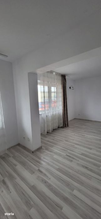 Birouri amenajate la strada Bulevard