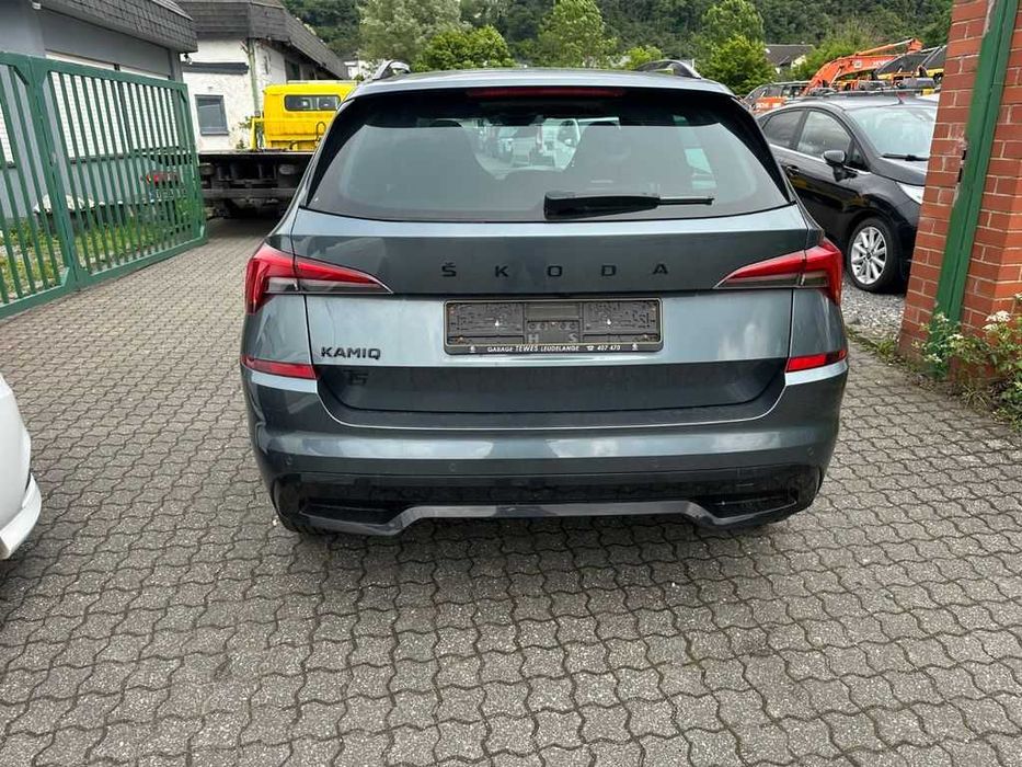 Emblema mare SKODA Rapid Kamiq Karoq Kodiaq Octavia Fabia Superb 4x4
