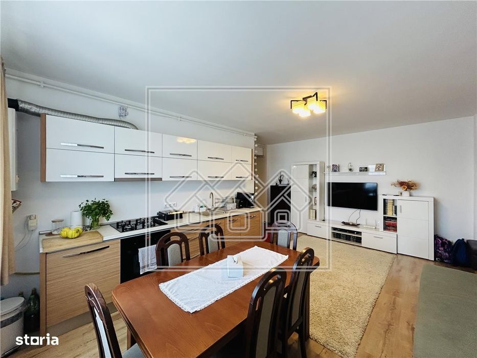 Apartament 3 camere, balcon, loc de parcare - Turnisor