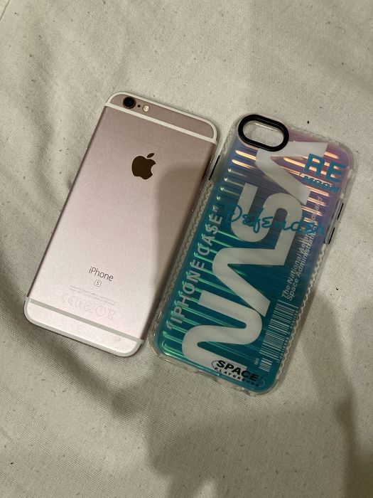 Продам либо меняю два айфона