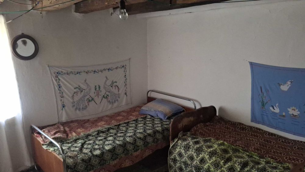 Къща с голям двор 6700 кв.м. за 29999 евро в с. Шарково от СОБСТВЕНИК