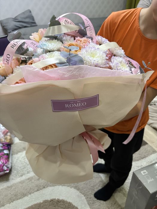 Цветы б/у  Астана