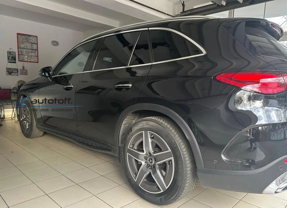 Praguri Mercedes GLC X254 C254 (2023+) - Trepte Din Aluminiu Black Design