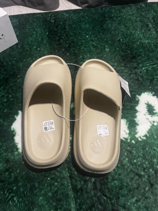 yeezy slides marimea 43