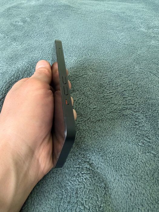 iPhone 14 128gb black