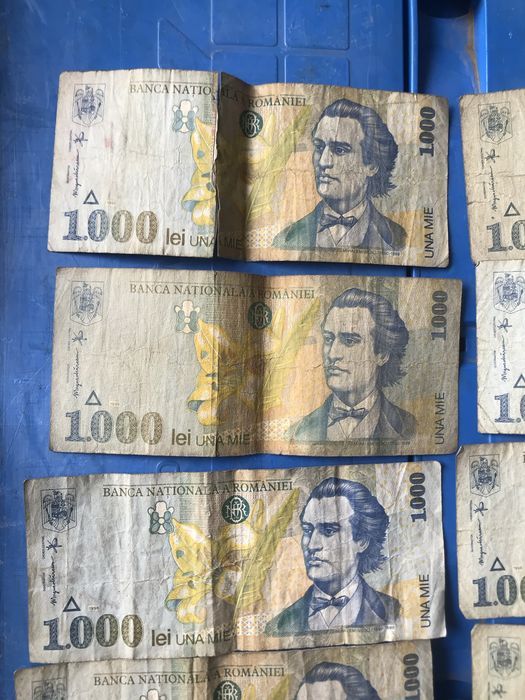 10 bancnote de 1000 de lei