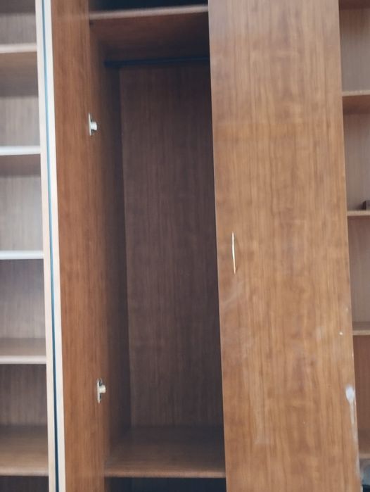 Продам спальный гарнитур