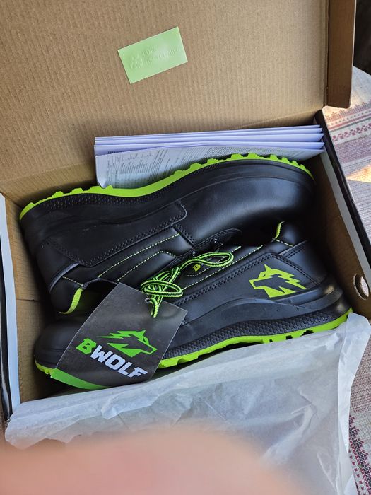 Работни обувки 42 номер